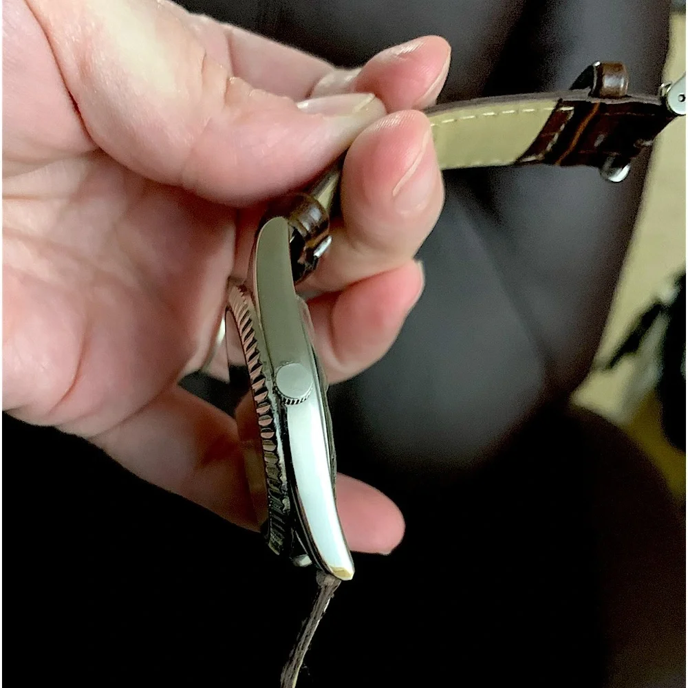 New»Stylish-Clean Men’s Sliver+Gold Classic Brown Leather Watch Band By Ensemble - Picture 11 of 16